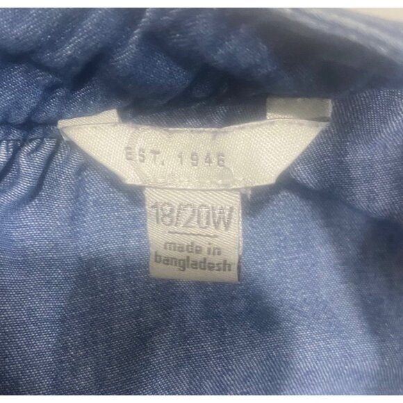 EST 1946 Top  Womens 18/20W Blue Sleeveless Denim Embroidered Front - Picture 2 of 12